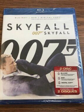 NEW SEALED Skyfall James Bond 007 Blu ray DVD Daniel Craig Judi Dench